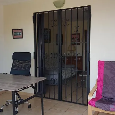Apartman Logement Calme Proche Mer, 4 Personnes, St Aygulf